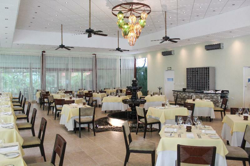El Dorado Seaside Suites Catamaran, Cenote & More Inclusive (Adults Only) Xpu Ha Exterior photo
